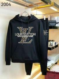 Picture of LV Sweater Suits _SKULVM-5XLkdtn18240977